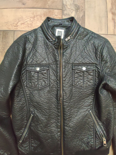 Campera Negra Cuero Americanino Talle L (Usado)