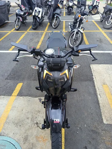Apache Rtr 160 4v