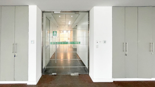 Oficina Nueva Las Condes 442 M2, Planta Libre, Privados
