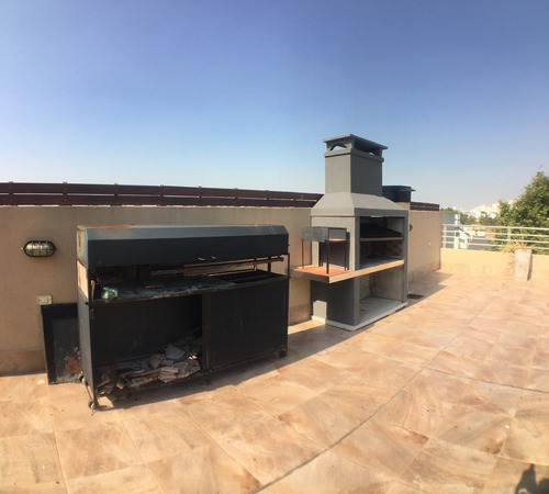 Oportunidad - Departamento Con Cochera En Villa Sarmiento
