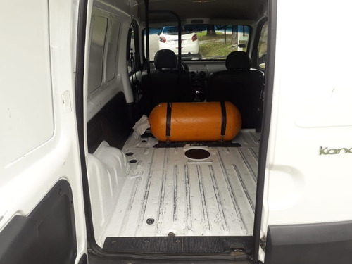 Renault Kangoo Ph3 Confort 1.6n Mt / Gnc / 2016