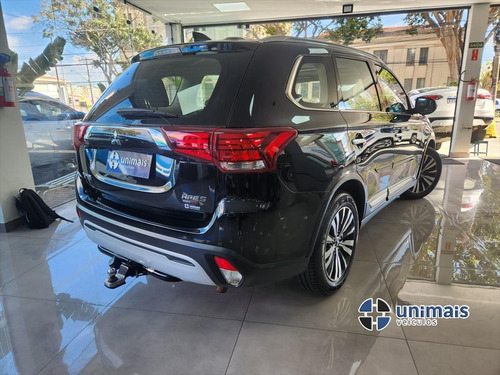 Mitsubishi Outlander 2.2 MIVEC DI-D DIESEL HPE-S AWD AUTOMÁTICO