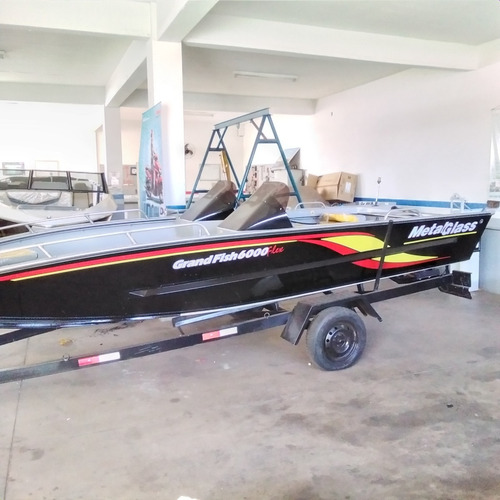 Imagem 3 de 3 de Metal Boat Grand Fish + Motor Yamaha 90hp
