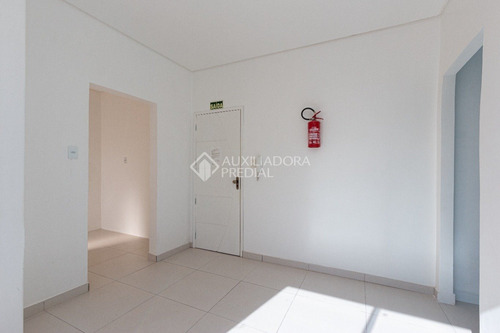 Imagem 4 de 13 de Sala/conjunto - Passo Da Areia - Ref: 263565 - L-263565