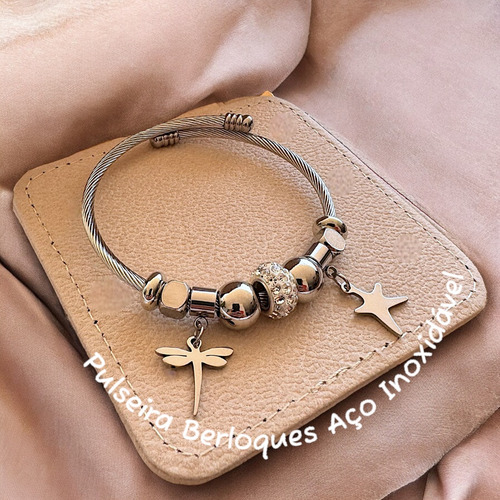 Bracelete Feminino Aço Inox Cirúrgico Cor Prata Berloque