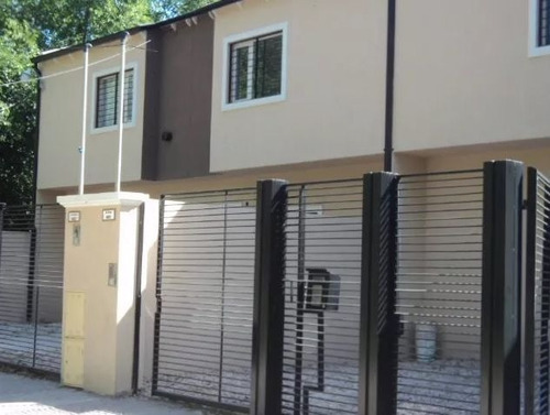 Venta Ezeiza Duplex De 3 Dormitorios