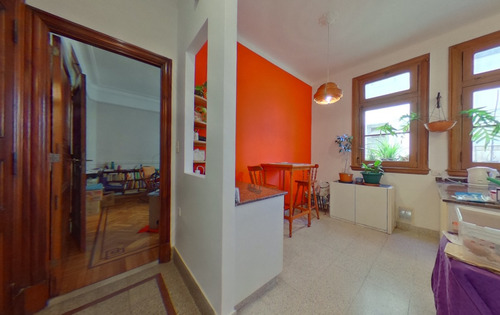 Espectacular Departamento Con Dos Dormitorios. Impecable Estado