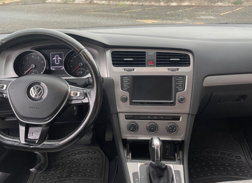 Imagen 4 de 6 de Volkswagen Golf 2017 1.4 Fest Dsg At