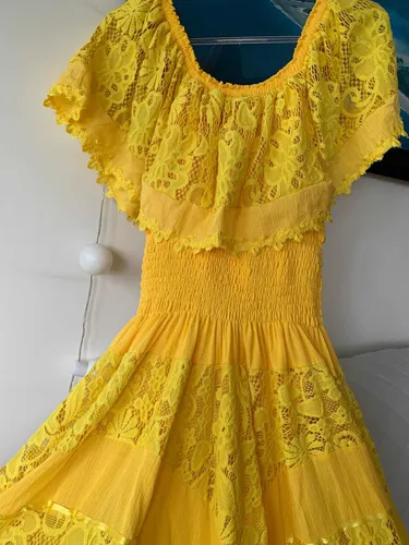 Vestido ciganinha amarelo 2025