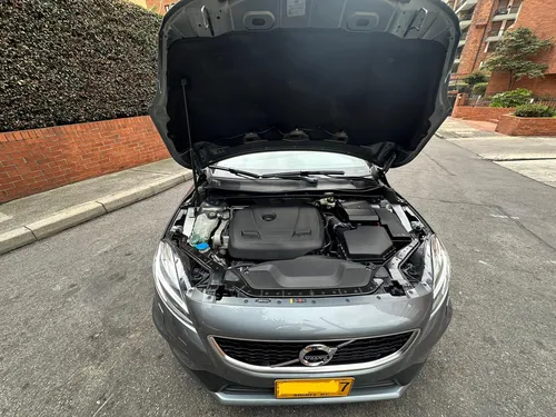 Volvo V40 2.0 T4 Drive-e R-design