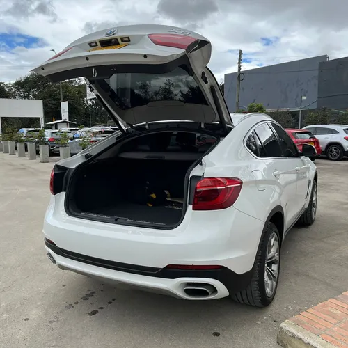 BMW X6 4.4 Xdrive50i