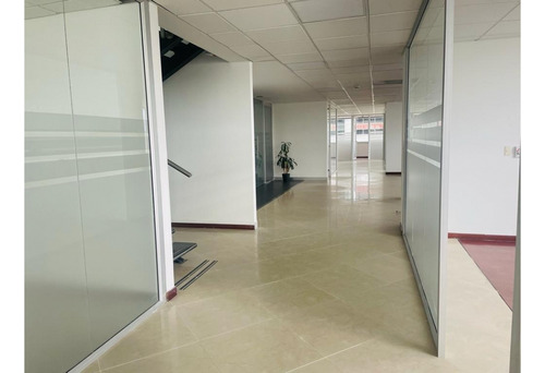 Oficina Duplex En Arriendo, Centro Empresarial, Usaquen