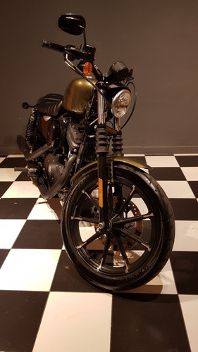 Harley Davidson Iron 883