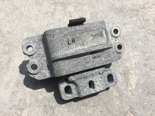 Soporte De Transmisión Izquierdo Vw Jetta 2011 - 2016