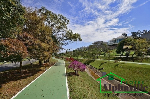 Imagem 12 de 15 de Belíssimo Lote Para Comprar Em Levíssimo Declive: Tamboré 1 - La912