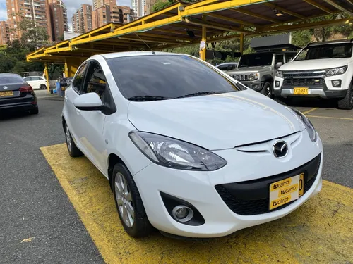 Mazda 2 1.5 Hatch Back 2014
