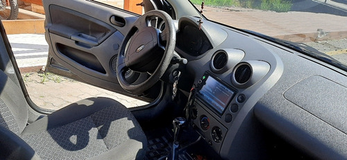 Ford Fiesta 2005 1.6 Flex 5p