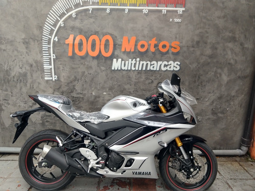 Imagem 2 de 10 de Yamaha Yzf R3 2021