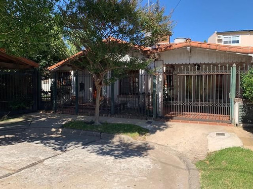 Bajamos El Precio - Chalet 336 M2 - Cercano Al Centro Comerc