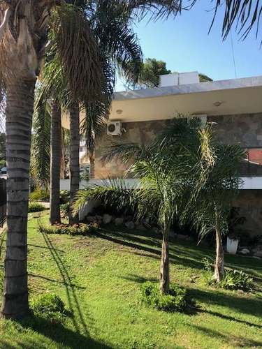 Imagen 5 de 14 de Carlos Paz Casa Frente Al Lago