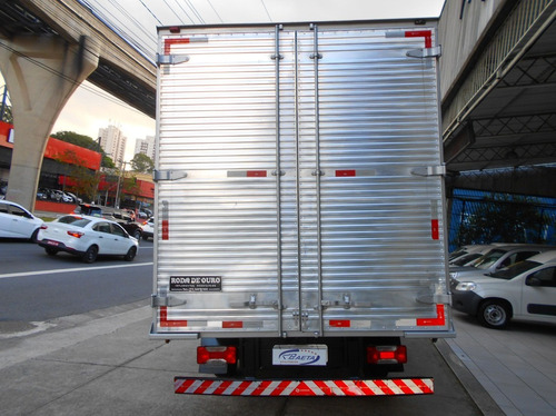 Imagem 3 de 9 de Iveco Daily 3.0 Hpi 35s14 Chassi Hd