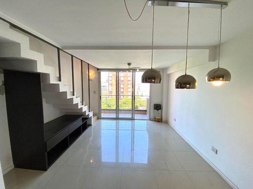 Venta Departamento 2 Ambientes C/ Cochera Castelar