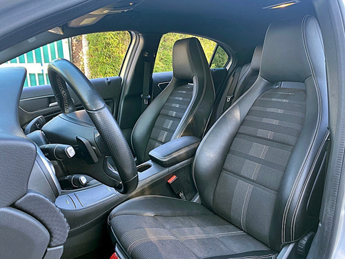 Imagen 10 de 15 de Mercedes Benz A200 Urban At 2018