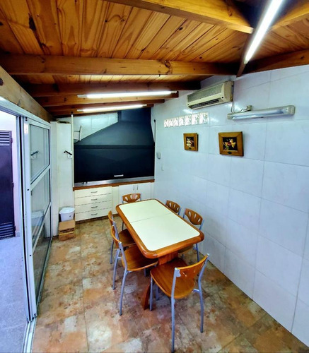 Imagen 25 de 26 de Hermoso Ph En Venta En Caseros Centro Con Cochera Y 2 Patios