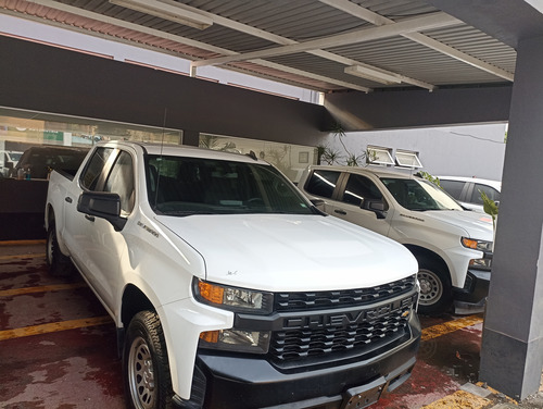 Chevrolet Silverado 4.3 lts 1500Doble Cabina Ls 4x2 At