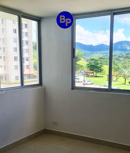 Imagen 10 de 18 de Venta Apto 3r / 2b / 1 Parkin - Villa Zaita - Ph Vistas Del Rocio (las Cumbres) Negociable