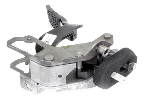 Pedal Y Cilindro Del Embrague Ford Fiesta Kinetic Design