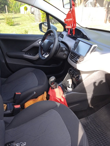 Peugeot 208 1.5 Allure 5p