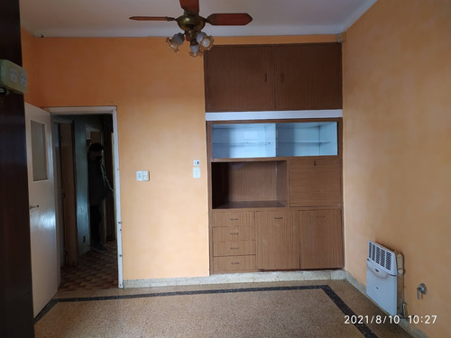 Imagen 5 de 13 de Venta De Excelente Casa 3 Ambientes Con Patio Y Parrilla