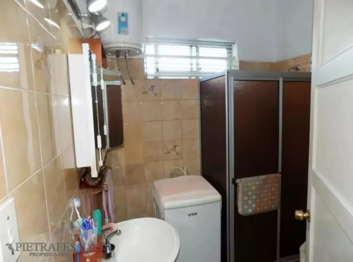Casa En Venta 2 Dormitorios, 1 Baño, Balcón, Azotea Y Garaje-josé Antonio Cabrera -unión