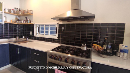 Imagen 4 de 21 de La Tablada - Venta - Casa Con Quincho Y Pileta Cod 1677