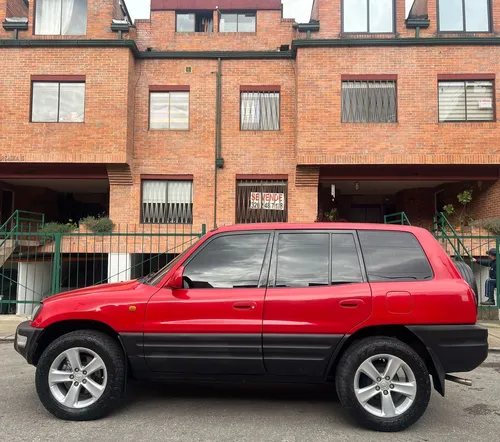 Toyota RAV4 2.0 Mt