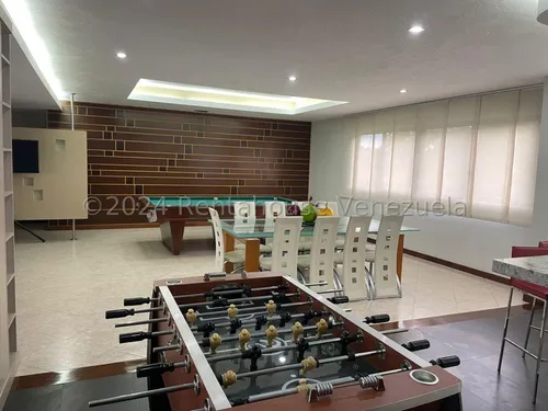 Ls Vende Pent House Urb Miranda