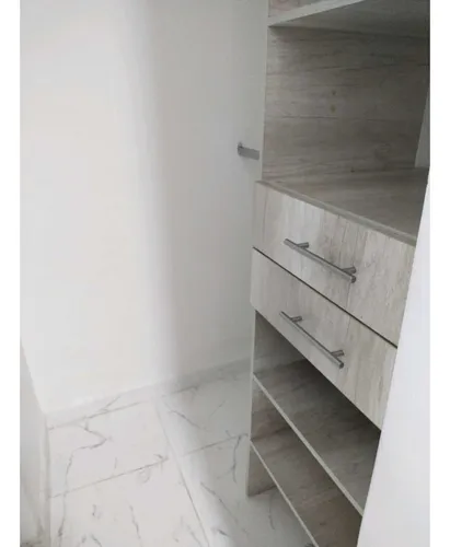 Apartaestudio En Alquiler Barrio Miraflores 205