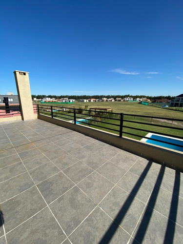 Imagen 11 de 16 de Hermosa Casa A Estrenar En Con Pileta Santa Ines Canning