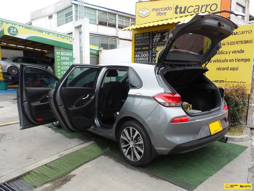 Imagen 10 de 15 de Hyundai I30 2.0