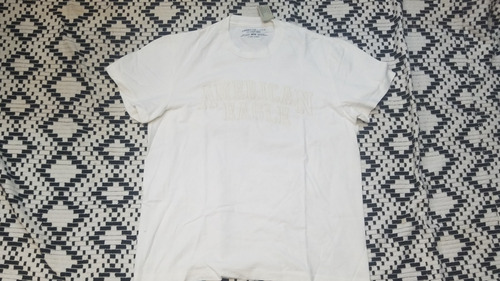Remera American Eagle Talle M Largo 69 Cm Axila 56 Cm