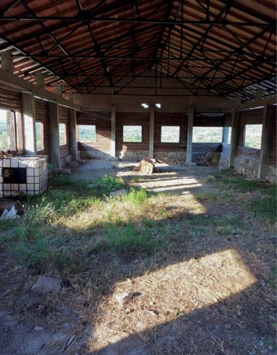 Casa Y Terreno Mina Clavero A 800mts De Nido De Aguila