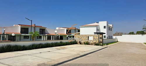 Casa En Venta En Oaxtepec Centro, Yautepec, Morelos
