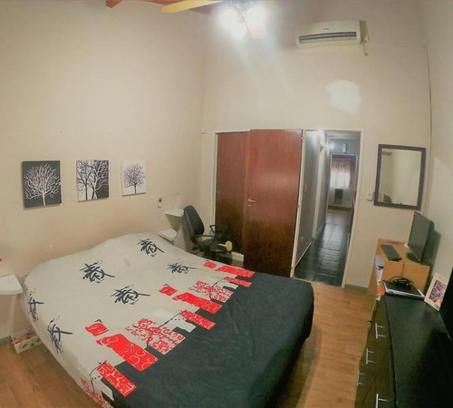 Muy Lindo Dúplex Con Entrada De Auto, Patio Y Parrilla.