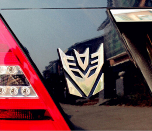 Insignia Emblema En 3d Con Relieve De Autobot Decepticon Cromado