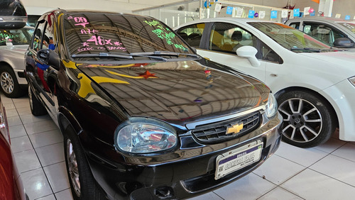 Chevrolet Corsa Classic 1.0 Life Flex Power 4p 70 hp