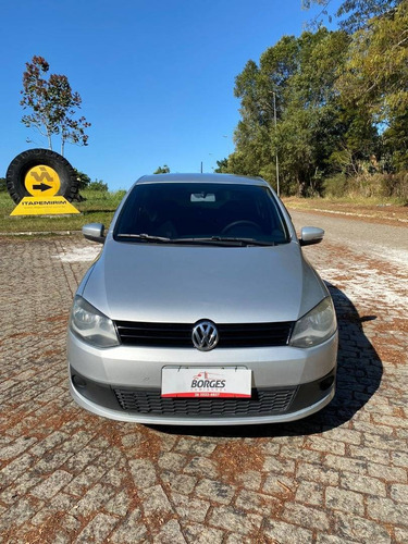 Imagem 3 de 9 de Volkswagen Fox 1.0 Mi 8v Flex 4p Manual