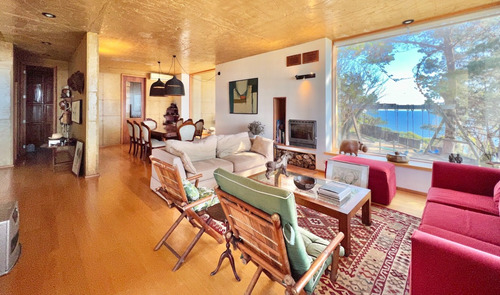 Excelente Casa En Venta Con Vistas Impresionantes, Zapallar