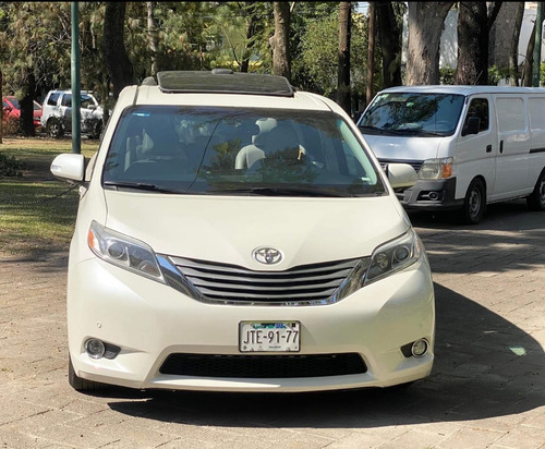 Toyota Sienna 3.5 Limited At