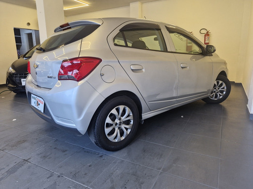 Chevrolet Onix 1.0 Lt 5p
